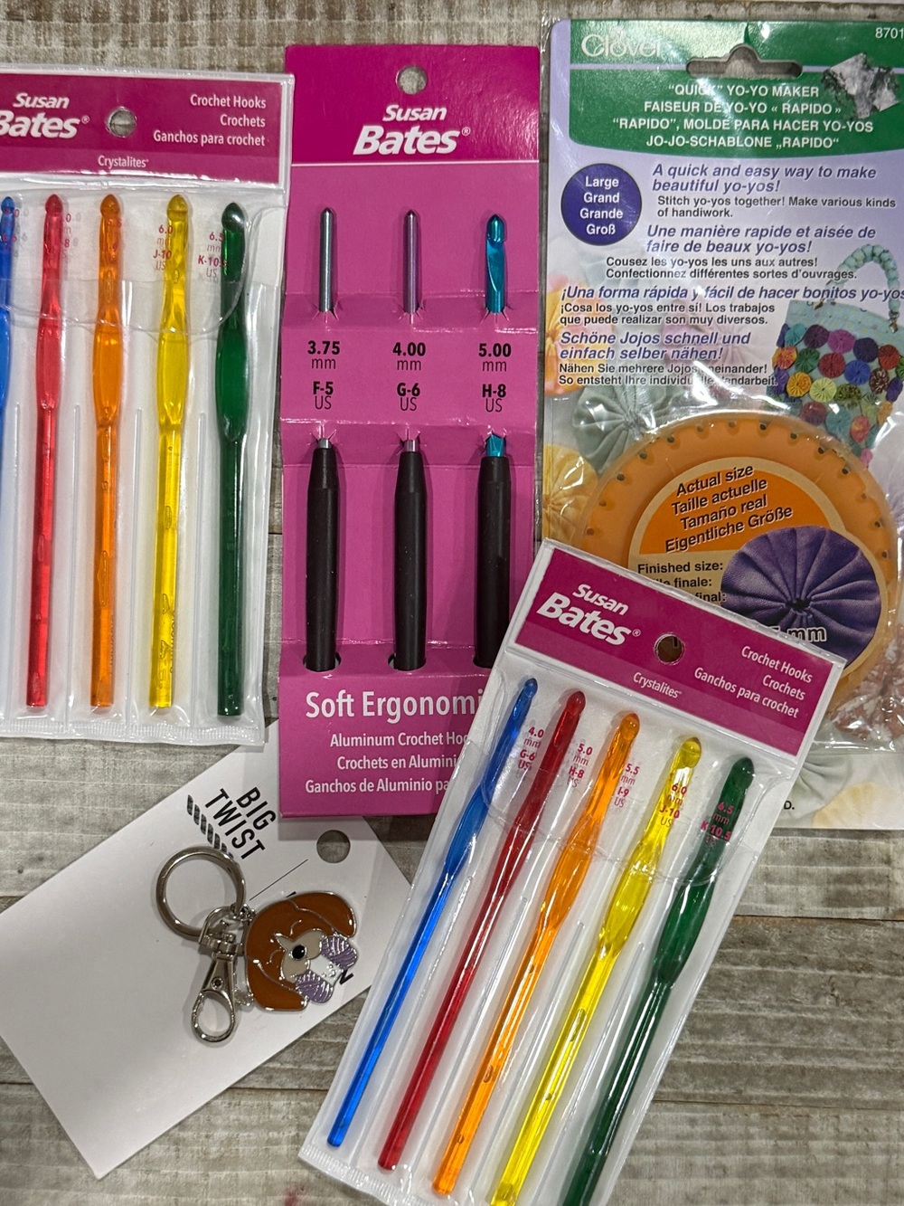 Susan Bates Silvalume Soft Ergonomic Crochet Hook Set-Sizes F5/3.75mm, G6/4mm, A